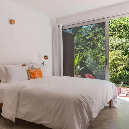 Casa De Piedra Tulum Aparthotel