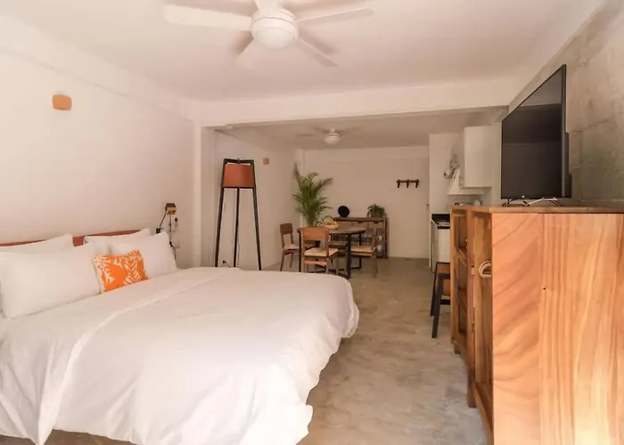 Casa De Piedra 4*