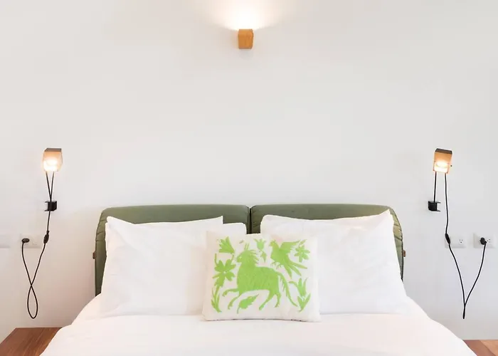 Casa De Piedra Apartahotel 4*