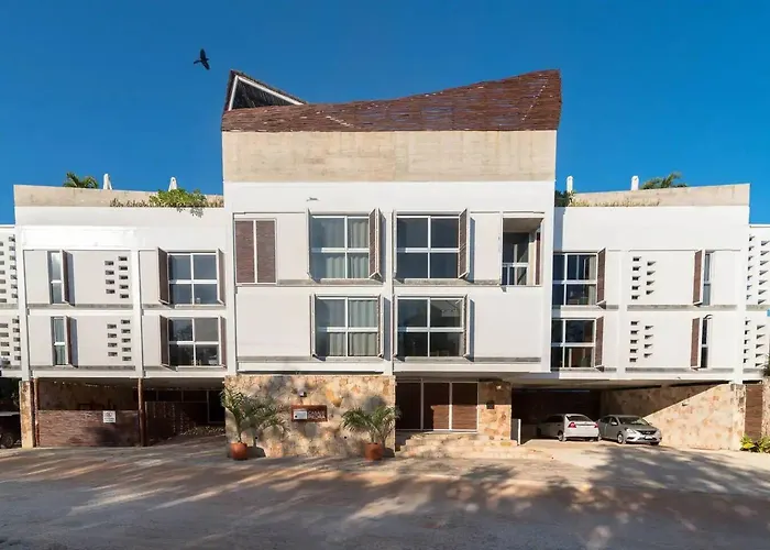 Casa De Piedra Apartahotel