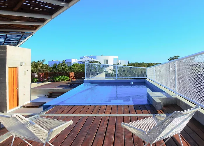 Casa De Piedra Apartahotel 4*